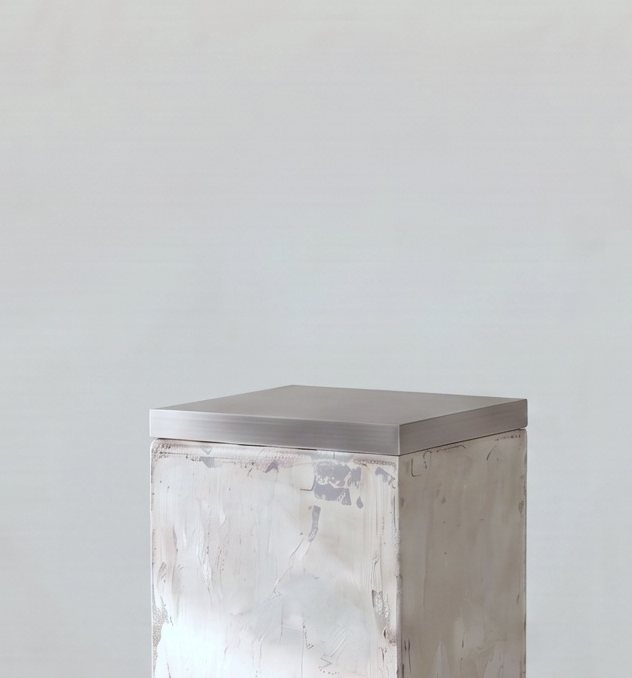 Object I · Pedestal — the painted surface